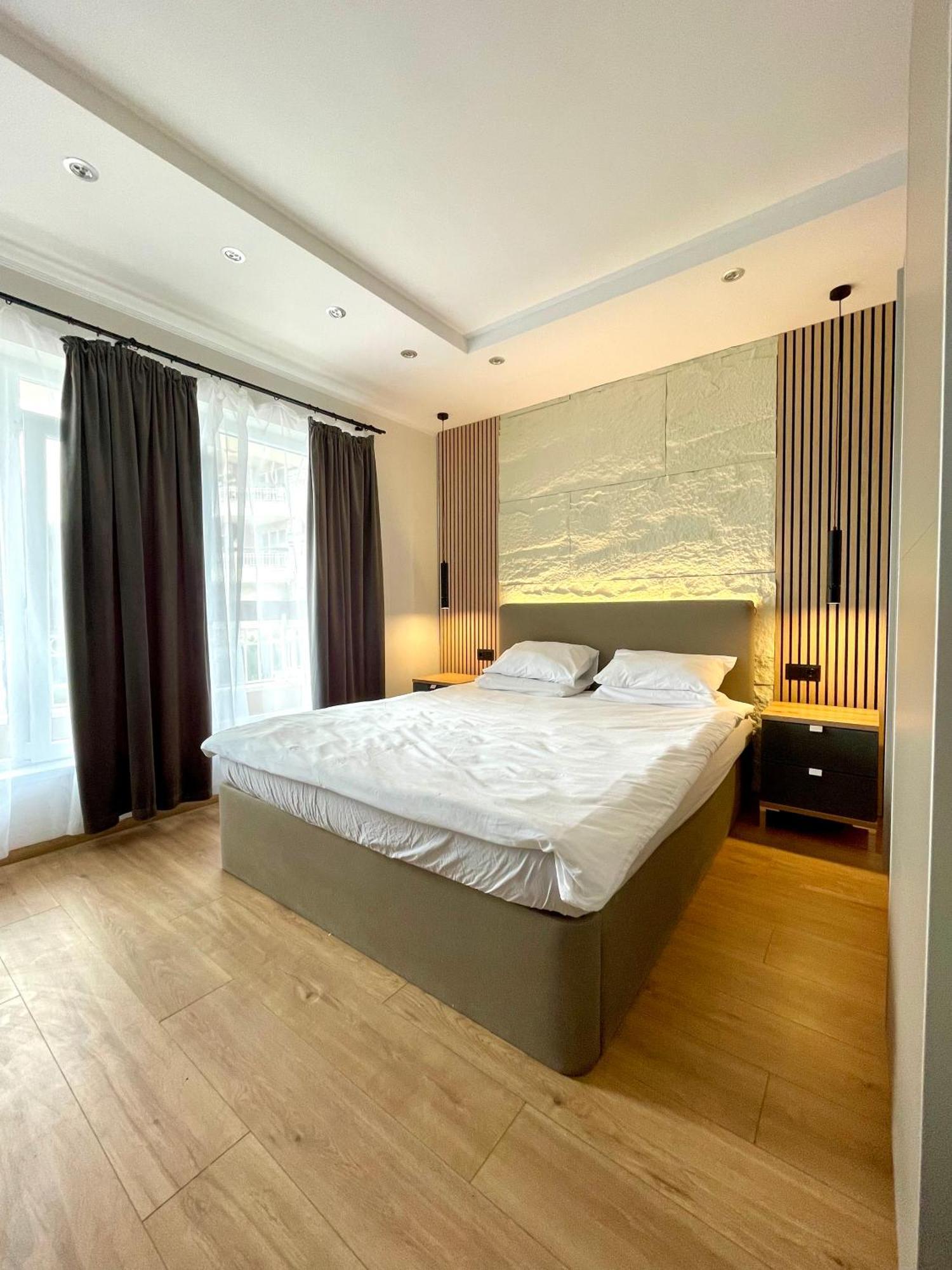 Sea Breeze Apartment Varna Eksteriør billede