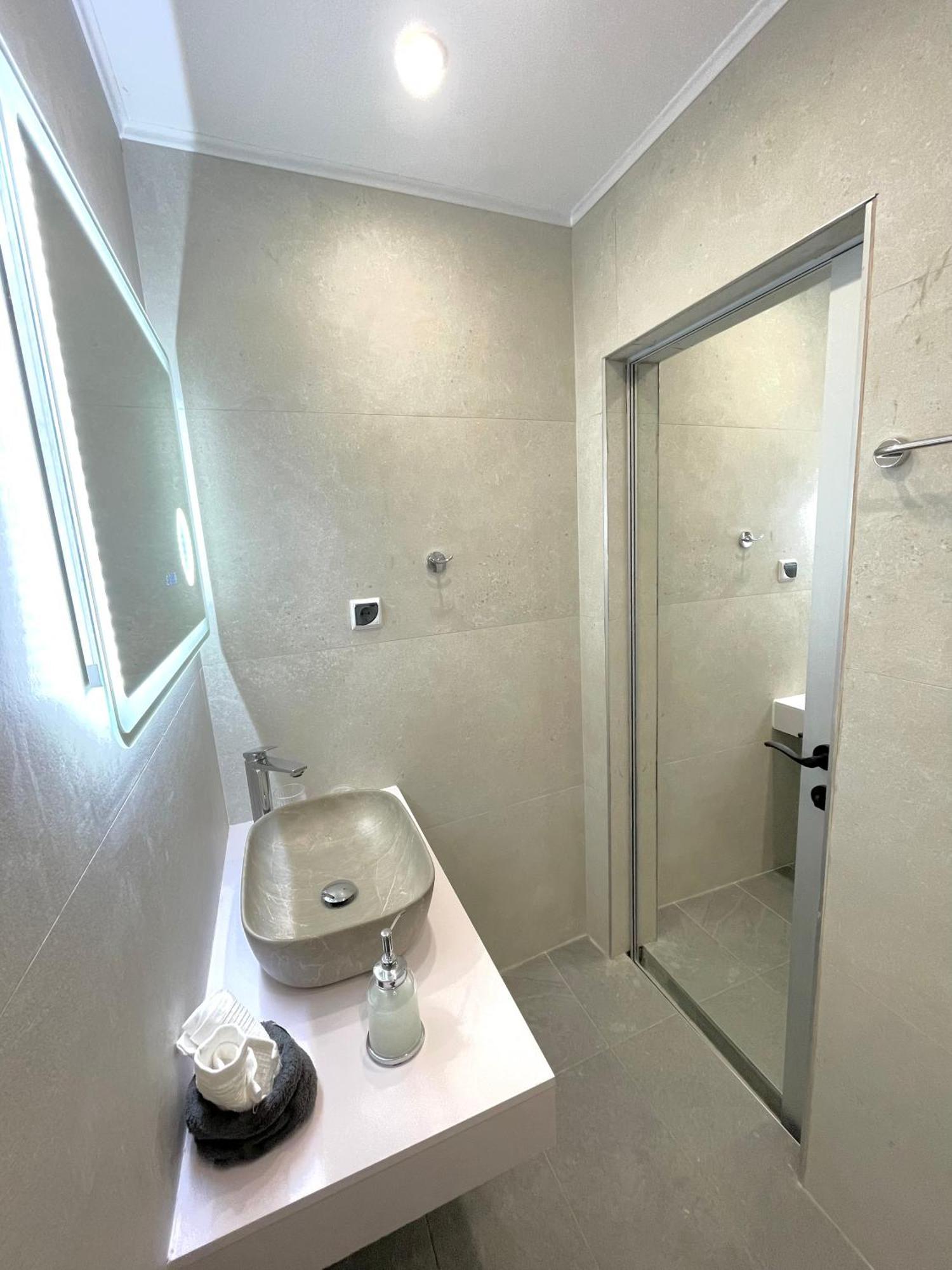 Sea Breeze Apartment Varna Eksteriør billede